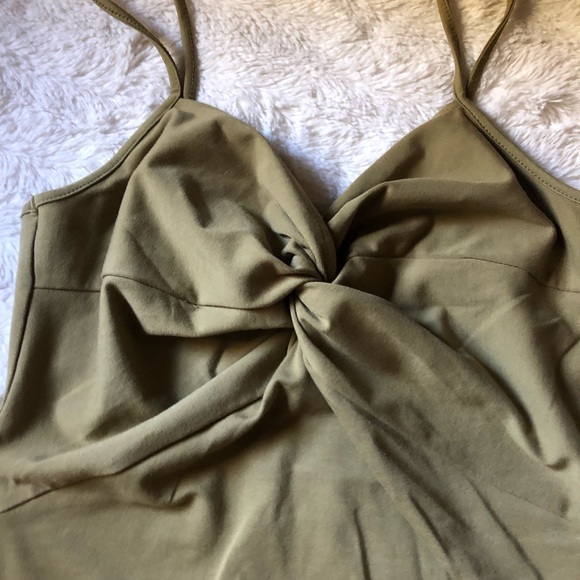 Detailed Green Dress By Forever21 - Picture 2 of 2